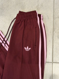Palazo bordo con rosa en internet