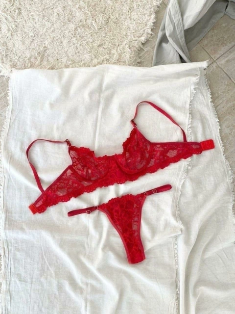 ESMERALDA ROJO - comprar online