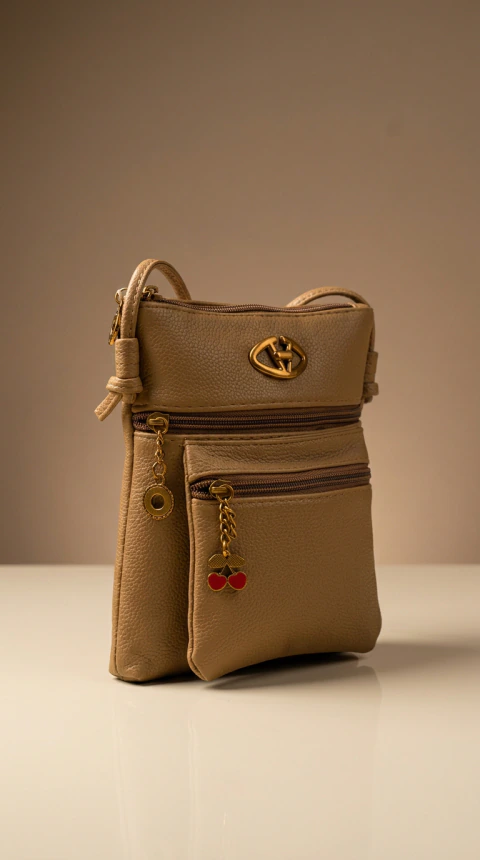 Bolsa Feminina Marcia — Porta-Celular Crossbody Vertical com Múltiplos Bolsos