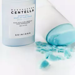 CENTELLA HYALUCICA SILKY FIT SUN STICK SPF50+ PA++++ 20 gr - comprar en línea