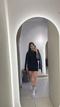 Short saia na internet