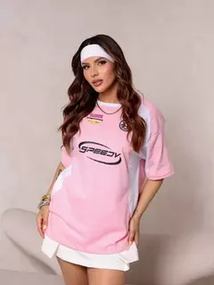 MAX T-SHIRT / CAMISETÃO FEMININA OVERSIZED TEE SPEEDY ROSA COM BRANCO na internet