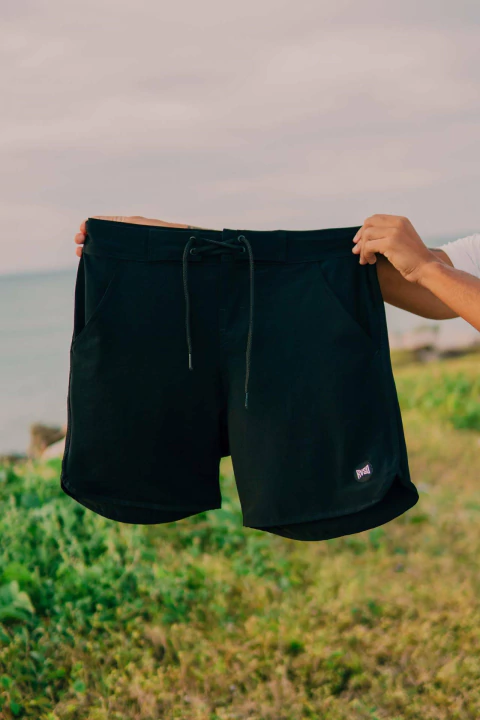 BOARDSHORT RETRÔ PRETO - comprar online