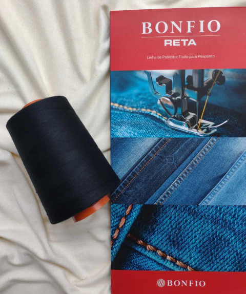 Linha Reta Bonfio Cor Preto 105 C80 T80 – 100% Poliéster Tex 40 | Carretel com 5000m