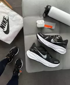 Nike Pegasus na internet