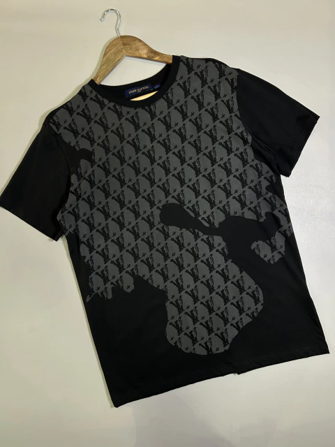 T-shirt LV importada