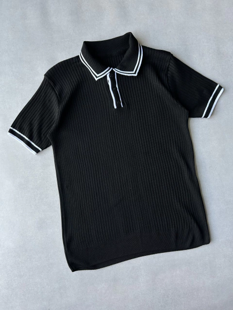 Polo tricô preta
