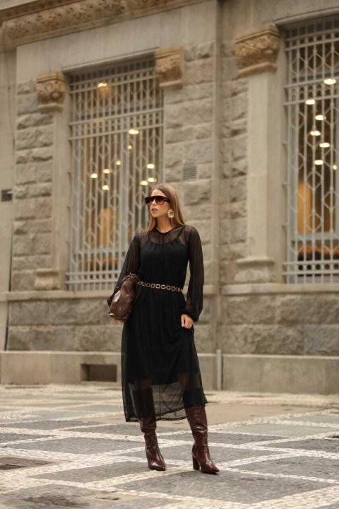 Vestido Feminino Tule Manga Longa Rovigo