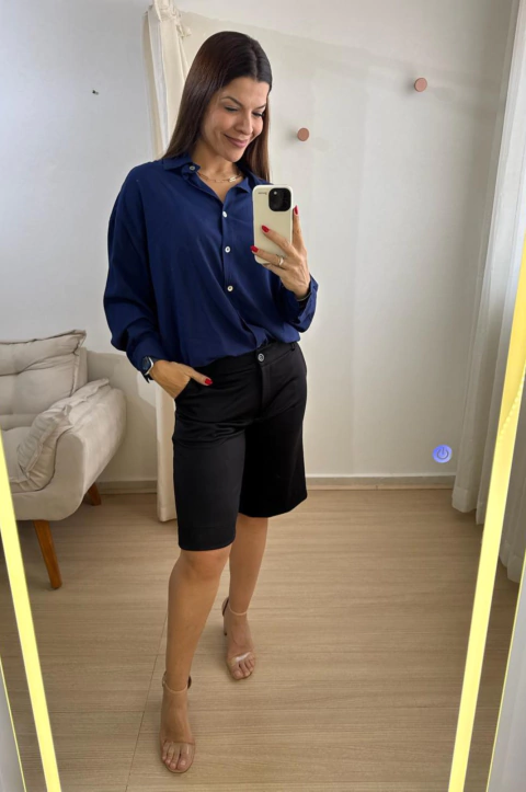 Camiseta Feminina Manga Longa Oversized Julie Andrews - comprar online