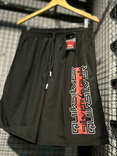 Bermuda Three Line Quiksilver Black - comprar online