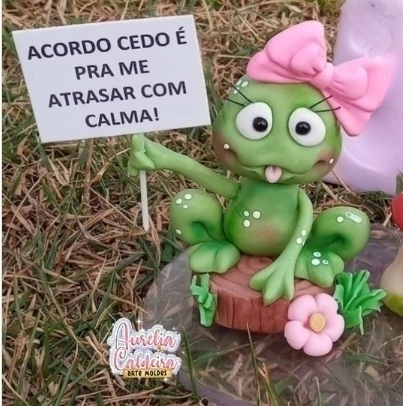 Molde Sapinhos Divertidos