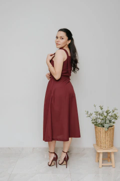Vestido Midi Bucólico Burgundy - Quiprocó Rouparia | Moda feminina autoral e modesta