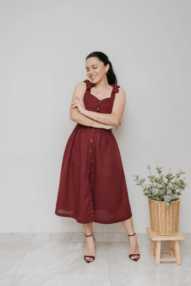 Vestido Midi Bucólico Burgundy - Quiprocó Rouparia | Moda feminina autoral e modesta