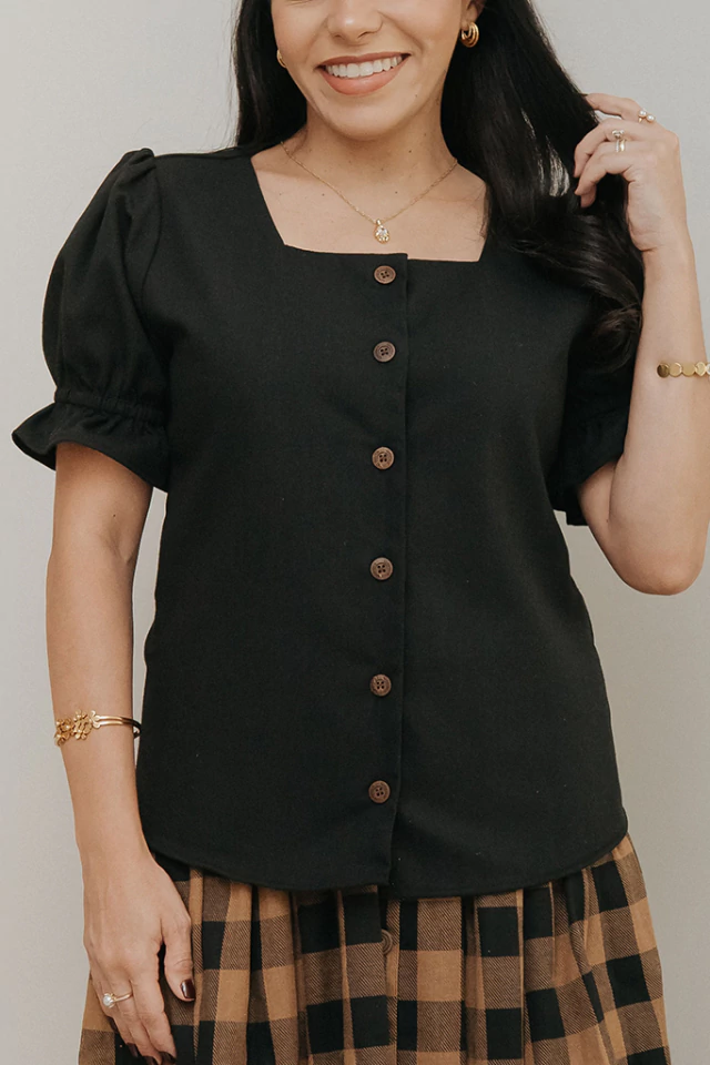 Camisa Erva Trigal Preta - Quiprocó Rouparia | Moda feminina autoral e modesta