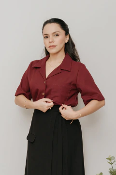 Camisa Campônia Burgundy - Quiprocó Rouparia | Moda feminina autoral e modesta