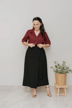 Camisa Campônia Burgundy - Quiprocó Rouparia | Moda feminina autoral e modesta