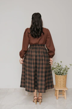 Camisa Transpassada Enlace Marrom Café - loja online