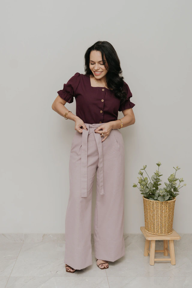 Calça Alfaiataria de Linho Lumina Lavanda Antigo - Quiprocó Rouparia | Moda feminina autoral e modesta