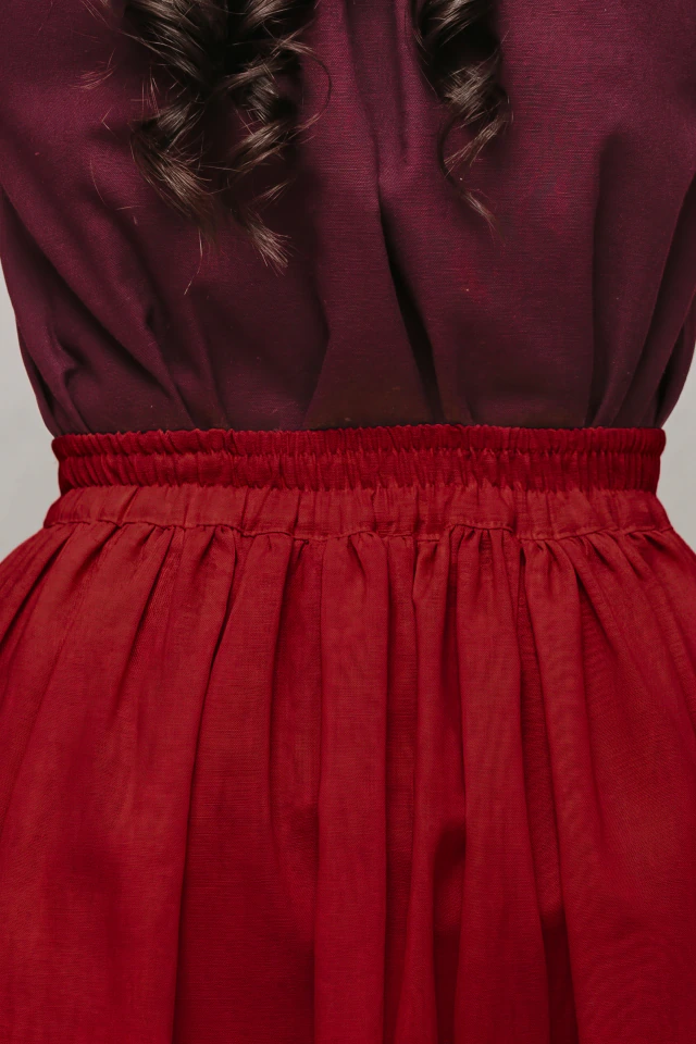 Saia Cervo Midi Vermelho - loja online