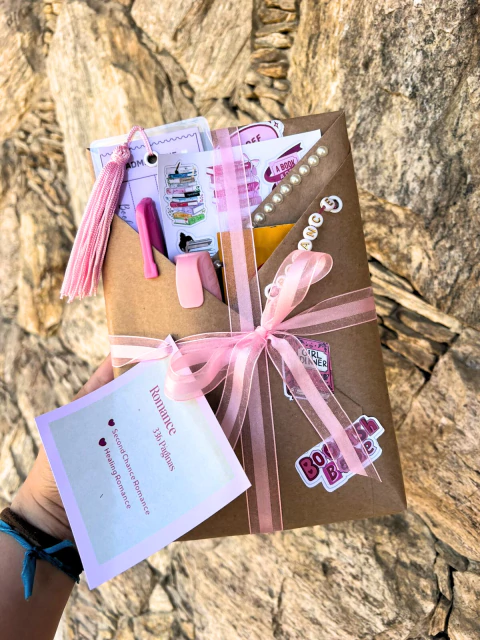 Blind Date With a Book – Livro às Cegas - comprar online