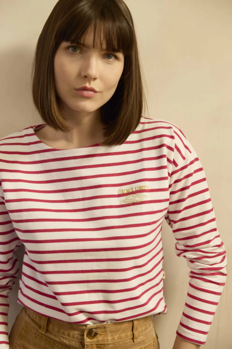 Blusa listrada vermelha bordada Leanne - comprar online