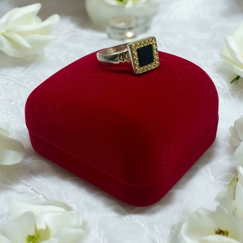 AG-36 Anillo Piedra Cuadrada Ónix Plata y Oro (SIN ESTUCHE)
