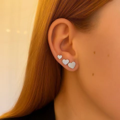 Brinco coração triplo prata- aço inox