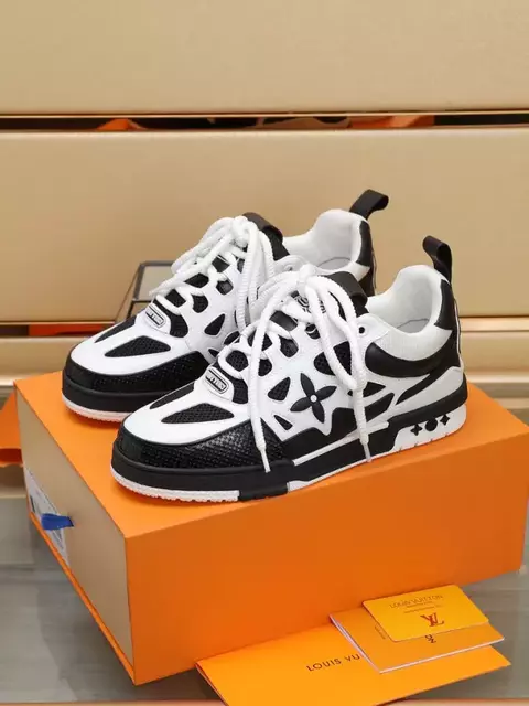 Lv Skate Preto com Branco - comprar online