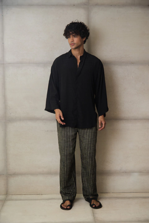 Camisa Ampla Preta - comprar online