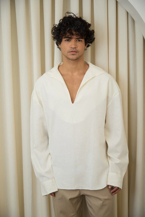 Bata Linho Manga Longa Off - comprar online