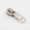 DESLIZADOR MARROQUINERO CAD 8 8MM X10 U. (PLATEADO)