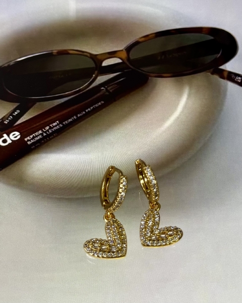 Brinco Coração Cravejado Click Banhado a Ouro 18k - comprar online