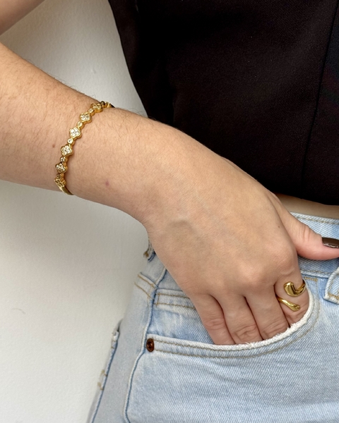 Bracelete Trevos Cravejados Banhados a Ouro 18k - comprar online