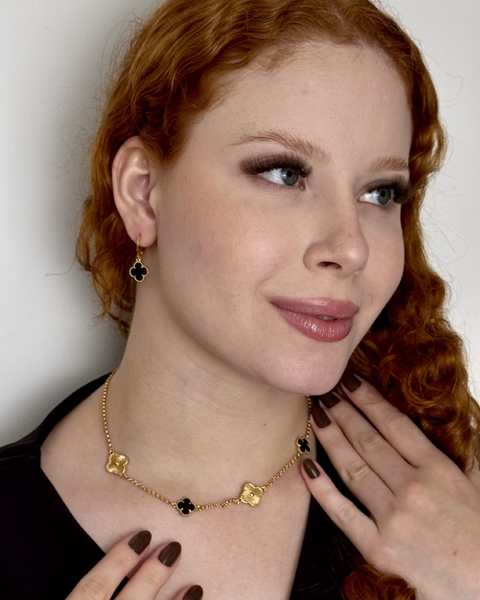 Colar Trevos Intercalados Banhado a Ouro 18k