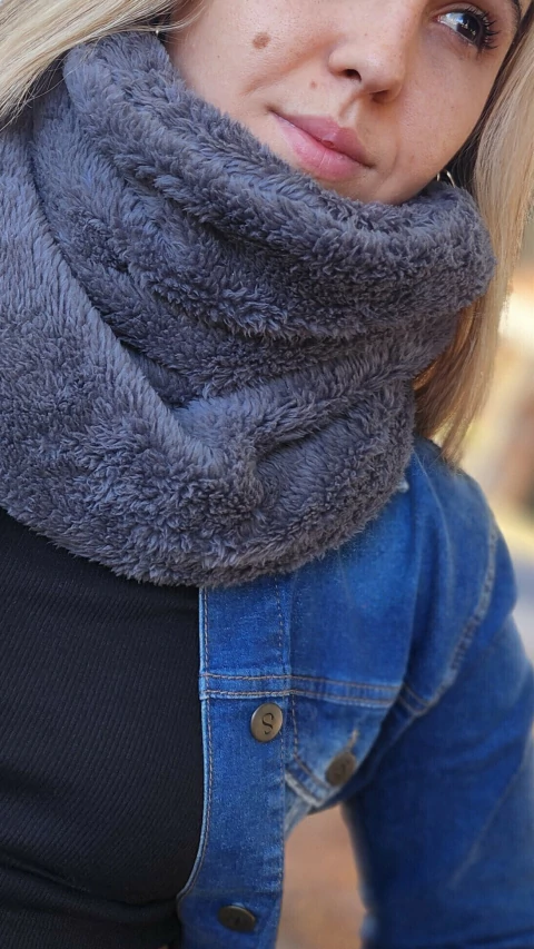 Cuellos - comprar online