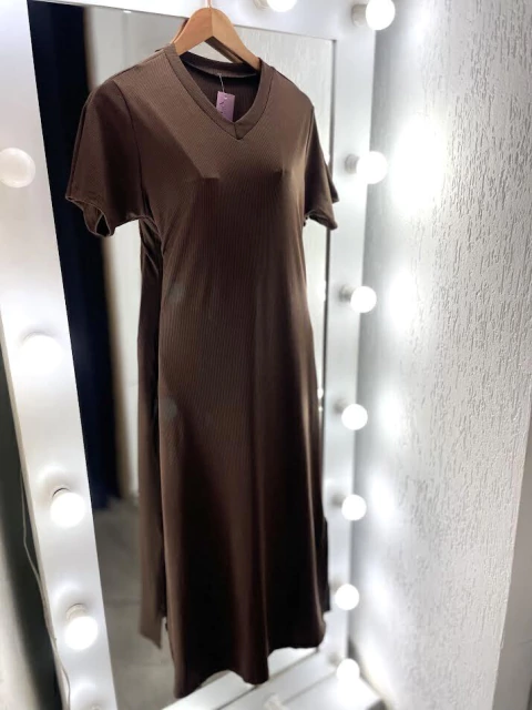 Vestido Carol Marrom