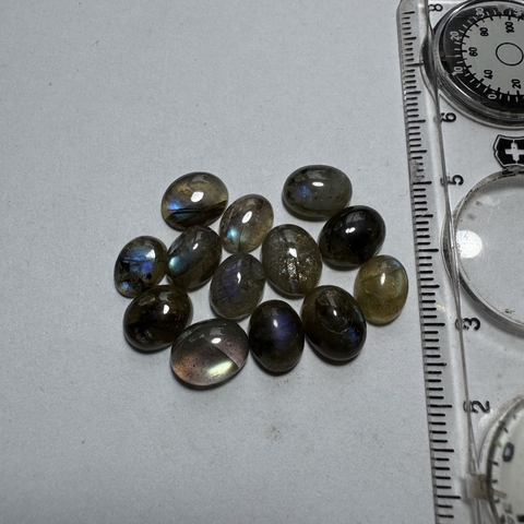 Labradorita calibrada (por unidad) 10x8mm - comprar online