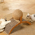 Imagem do Arranhador para gatos de Madeira e Sisal com Bola