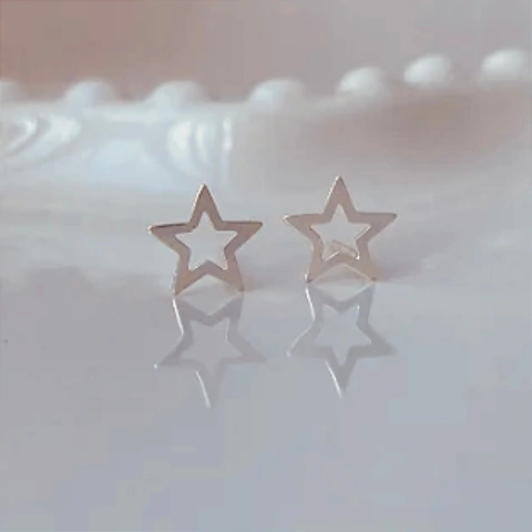 Brinco Mini Star - Banhado Prata 925 - Antialérgico