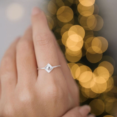 Anel Regulável Losango - Banhado Prata 925 - Antialérgico