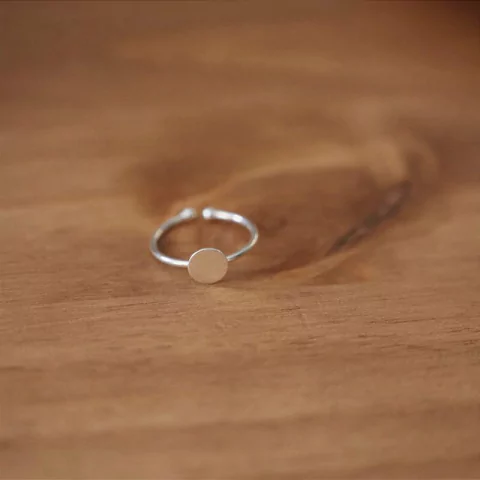 Anel Regulável Circulo - Banhado Prata 925 - Antialérgico