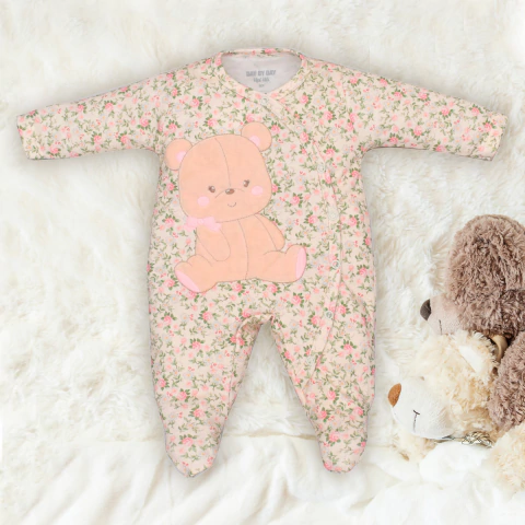 Macacão Suedine Bebê Menina Estampa Floralzinho Marfim Upi Uli