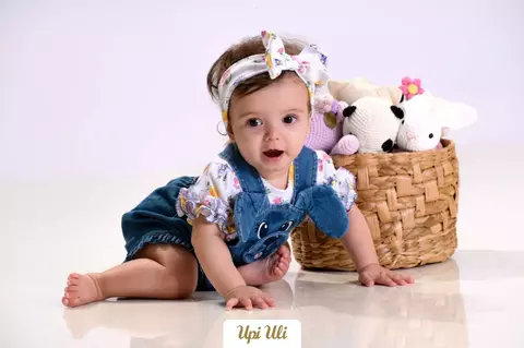 Jardineira de Bebê Azul com Body Sophia