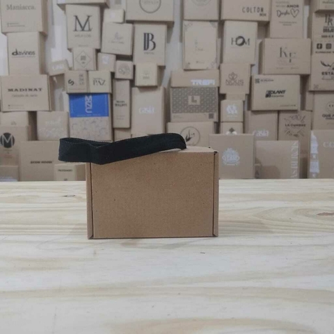 Caja bolsa Lisa 13x9x5 cm LINER (pack 100 unidades)