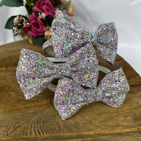 Tiara Brilha no escuro lilás