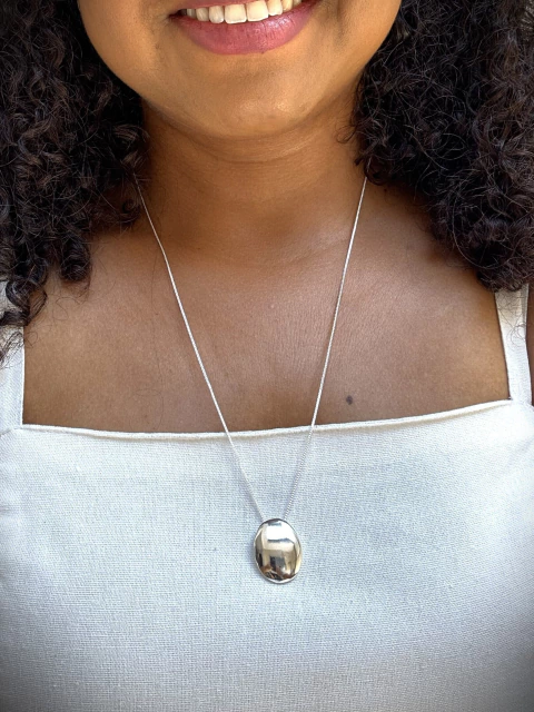 Colar Aurora Oval Banho de Prata 925 - comprar online