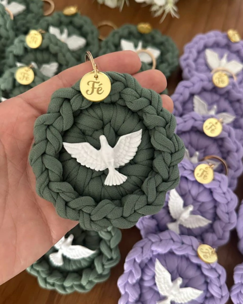 CHAVEIRO DIVINO C/ TAG ACRILICO C/ ORGANZA - comprar online