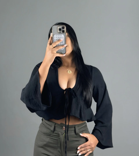 Cropped Manga Longa Julia - comprar online