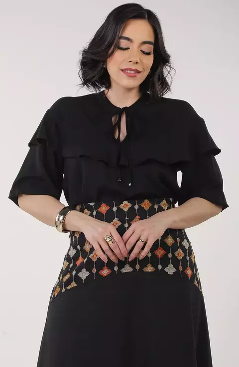 Blusa com Babado - Preto - comprar online