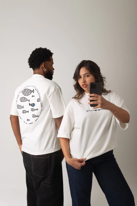 Camiseta Oversized - Contra a correnteza - comprar online